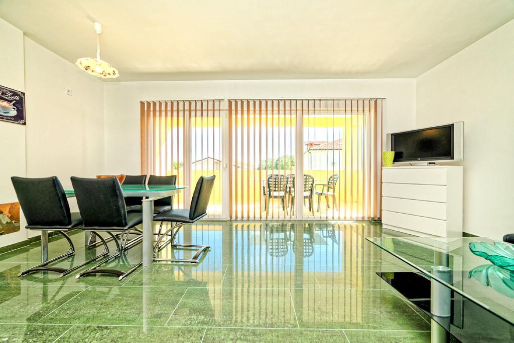 Apartment Una 2 Pula Zewnętrze zdjęcie