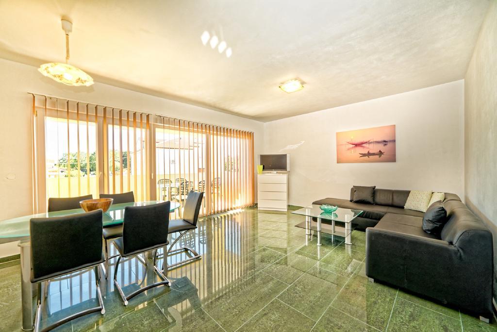 Apartment Una 2 Pula Zewnętrze zdjęcie
