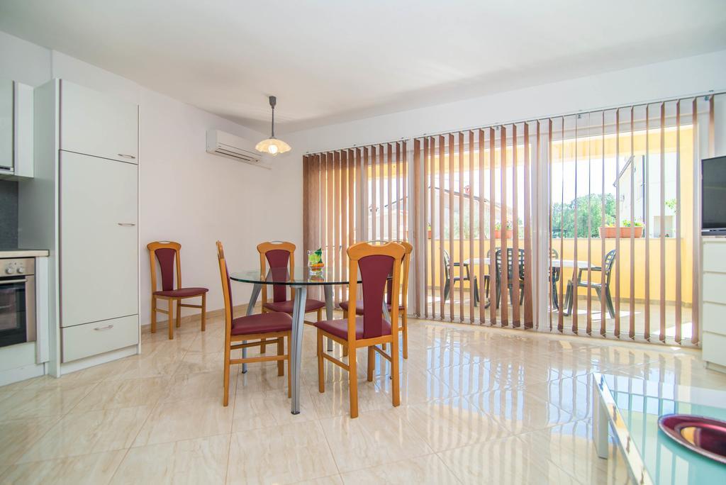 Apartment Una 2 Pula Zewnętrze zdjęcie